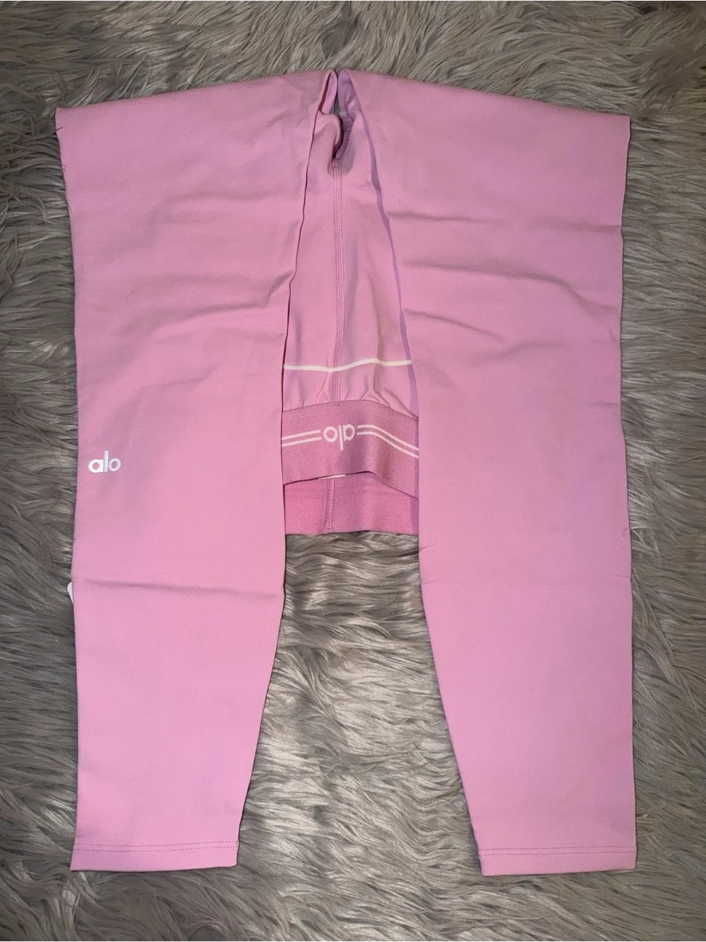 Alo heartthrob leggings